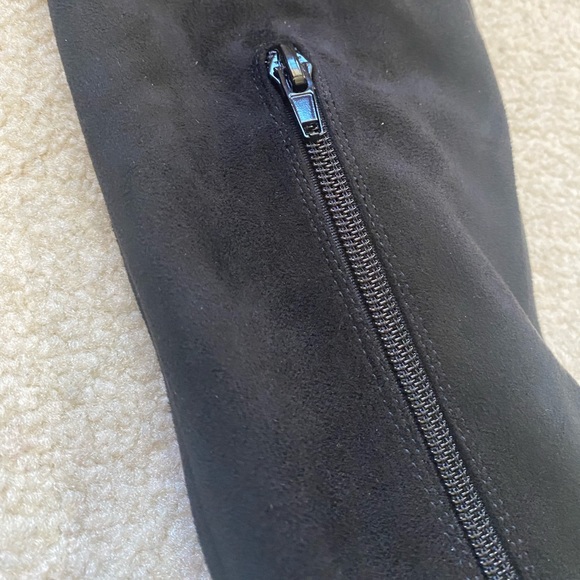 Over knee high-heel boots - Picture 2 of 5